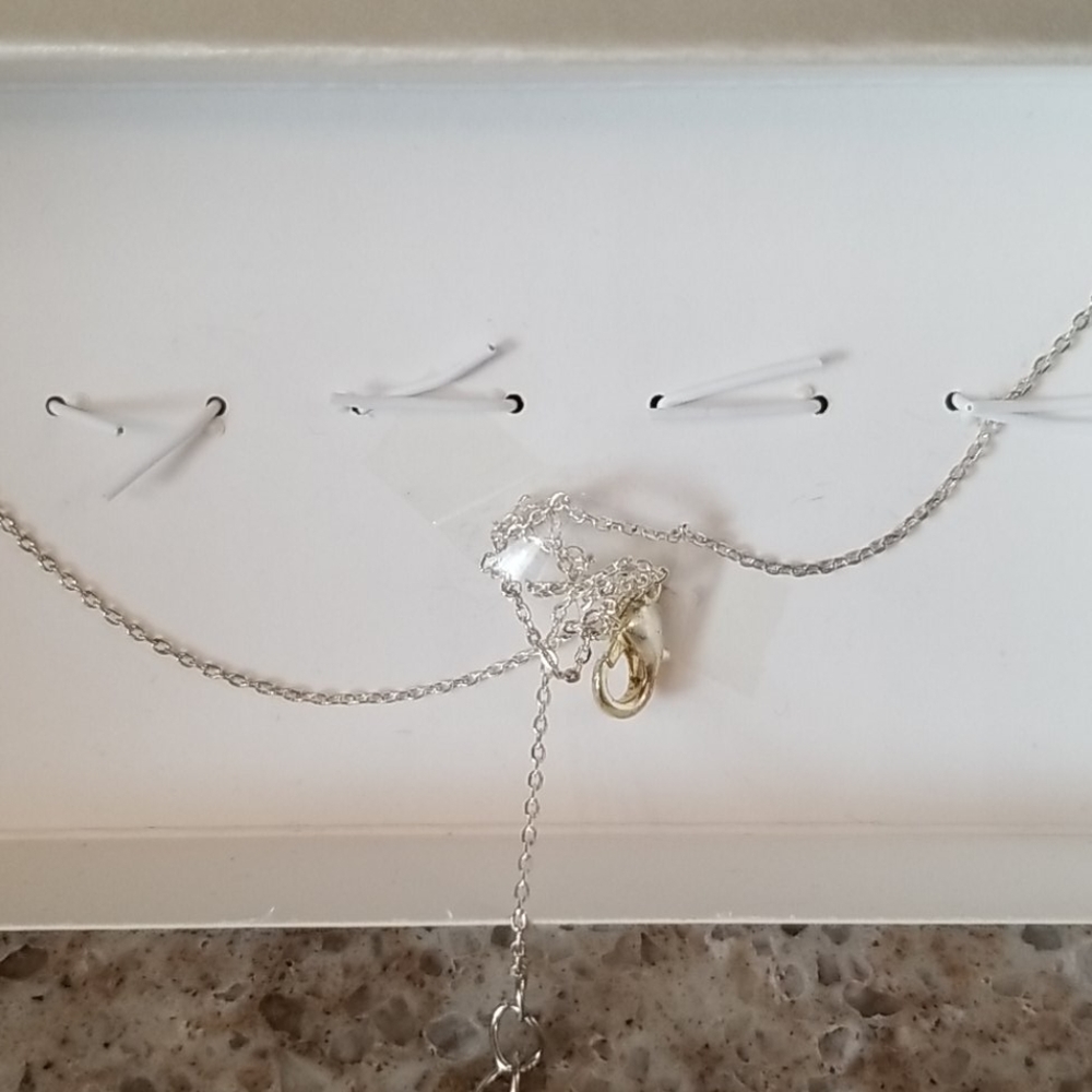 Charm necklace - Picture 3 of 3
